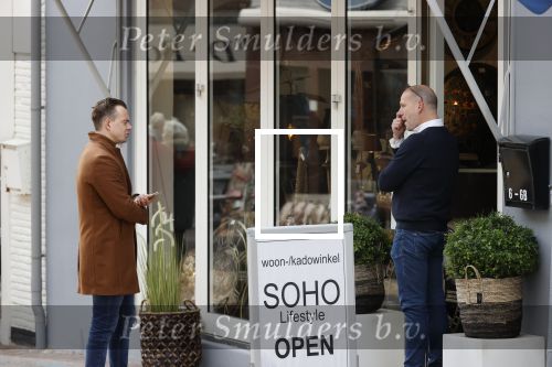 Zandvoort 18 oktober 2020
De ex Vriend van Martien Meiland Frank die twee winkels in Zandvoort heeft.
Nick Dijkman interviewt hem