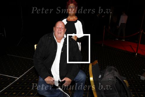 Noordwijk 16 oktober 2020
Boekpresentatie Martien Meiland in hotel Huis ter Duin .
Martien kwam met zijn vrouw Erica dochters Maxime en Montana. Henk Bres kwam met zijn vrouw