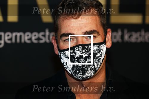 Noordwijk 16 oktober 2020
Boekpresentatie Martien Meiland in hotel Huis ter Duin .
Martien kwam met zijn vrouw Erica dochters Maxime en Montana. Jeroen v d Boom met mondkapje
