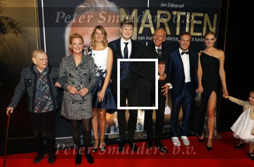 Noordwijk 16 oktober 2020
Boekpresentatie Martien Meiland in hotel Huis ter Duin .
Martien kwam met zijn vrouw Erica dochters Maxime en Montana.