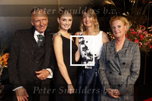 Noordwijk 16 oktober 2020
Boekpresentatie Martien Meiland in hotel Huis ter Duin .
Martien kwam met zijn vrouw Erica dochters Maxime en Montana.