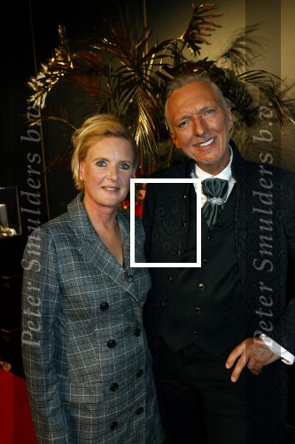 Noordwijk 16 oktober 2020
Boekpresentatie Martien Meiland in hotel Huis ter Duin .
Martien kwam met zijn vrouw Erica dochters Maxime en Montana.
