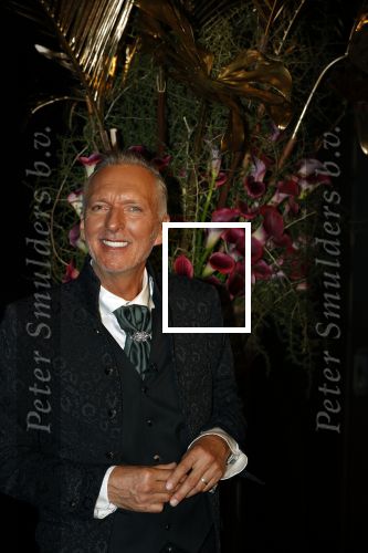 Noordwijk 16 oktober 2020
Boekpresentatie Martien Meiland in hotel Huis ter Duin .
Martien kwam met zijn vrouw Erica dochters Maxime en Montana.