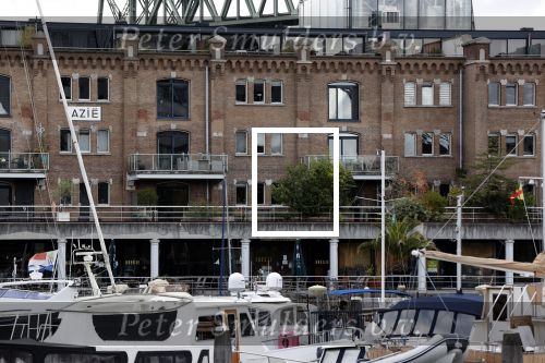 Rotterdam 26 oktober 2020
In dit appartement woont Mattie Valk . Patricia Paay woont er ook
