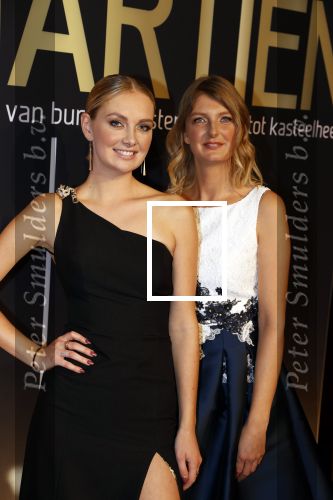 Noordwijk 16 oktober 2020
Boekpresentatie Martien Meiland in hotel Huis ter Duin .
Martien kwam met zijn vrouw Erica dochters Maxime en Montana.
Maxime kwam met haar vriend Leroy Molkenboer en haar dochter