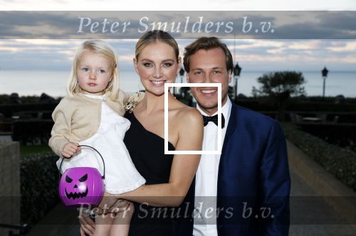 Noordwijk 16 oktober 2020
Boekpresentatie Martien Meiland in hotel Huis ter Duin .
Martien kwam met zijn vrouw Erica dochters Maxime en Montana.
Maxime kwam met haar vriend Leroy Molkenboer en haar dochter