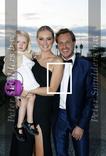 Noordwijk 16 oktober 2020
Boekpresentatie Martien Meiland in hotel Huis ter Duin .
Martien kwam met zijn vrouw Erica dochters Maxime en Montana.
Maxime kwam met haar vriend Leroy Molkenboer en haar dochter