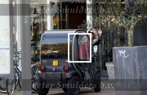 Amsterdam 6 november 2020
Nikkie Plessen op de cornelis schuytstraat