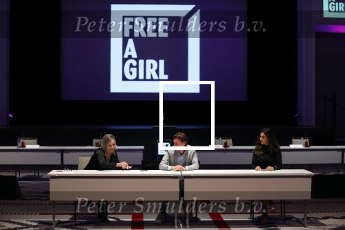 Amsterdam 5 oktober 2020
Bijeenkomst influencers inzake free a girl in hotel Krasnapolsky.