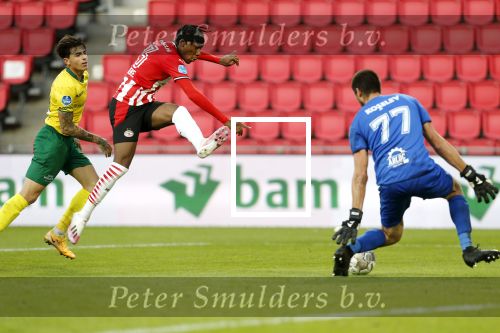 Eindhoven 4 Oktober 2020
Kompetitiewedstrijd PSV-Fortuna SC, eindstand 2-0
Het tweede doelpunt wordt gescoord door Noni Madueke