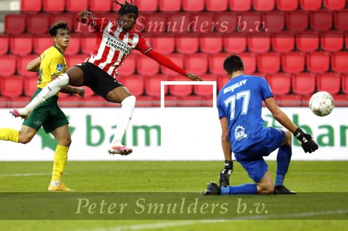 Eindhoven 4 Oktober 2020
Kompetitiewedstrijd PSV-Fortuna SC, eindstand 2-0
Het tweede doelpunt wordt gescoord door Noni Madueke