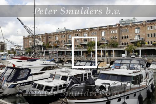 Rotterdam 26 oktober 2020
In dit  appartementen complex  woont Patricia Paay met haar man Robert Hinfelaar