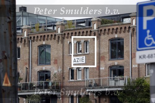 Rotterdam 26 oktober 2020
In dit  appartementen complex  woont Patricia Paay met haar man Robert Hinfelaar