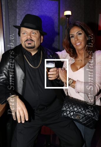Amsterdam 8 oktober 2020
Beeld onthulling Andre Hazes sr bij madame Tussaud. Rachel en Andre Jr zijn allebei aanwezig.
