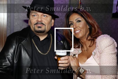 Amsterdam 8 oktober 2020
Beeld onthulling Andre Hazes sr bij madame Tussaud. Rachel en Andre Jr zijn allebei aanwezig.