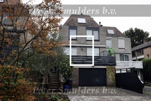 Mijdrecht 9 oktober 2020
Rogier Smit woont tijdelijk bij Rachel hazes met zijn hond.