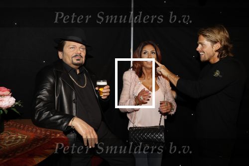 Amsterdam 8 oktober 2020
Beeld onthulling Andre Hazes sr bij madame Tussaud. Rachel en Andre Jr zijn allebei aanwezig.