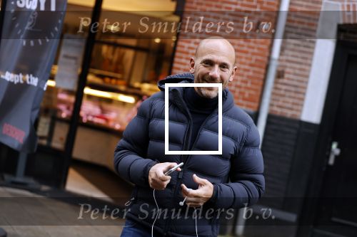 Amsterdam 1 oktober 2020
Ralph de Vries op de cornelis schuytstraat