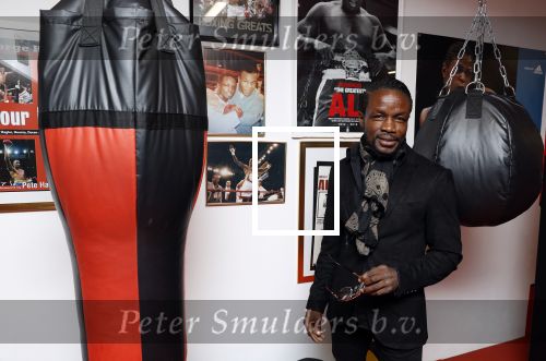 Amsterdam 3 september 2020
Regilio Tuur opent de boksclub van Patrick Mathurin
