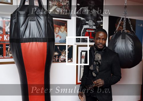 Amsterdam 3 september 2020
Regilio Tuur opent de boksclub van Patrick Mathurin