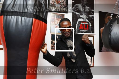Amsterdam 3 september 2020
Regilio Tuur opent de boksclub van Patrick Mathurin