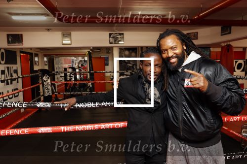 Amsterdam 3 september 2020
Regilio Tuur opent de boksclub van Patrick Mathurin