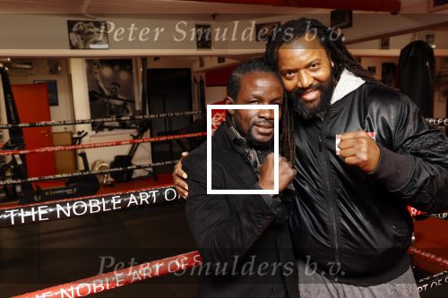 Amsterdam 3 september 2020
Regilio Tuur opent de boksclub van Patrick Mathurin