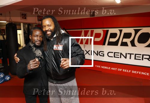 Amsterdam 3 september 2020
Regilio Tuur opent de boksclub van Patrick Mathurin