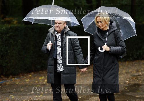 Naarden 8 oktober 2020
Begrafenis Jan des Bouvrie  op algemene begraafplaats Nieuw Valkeveen.
Rene en Natasja Froger