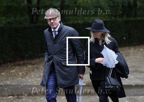 Naarden 8 oktober 2020
Begrafenis Jan des Bouvrie  op algemene begraafplaats Nieuw Valkeveen.
Roeland Voerman met zijn vrouw