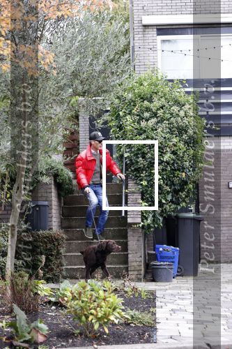 Mijdrecht 9 oktober 2020
Rogier Smit woont tijdelijk bij Rachel hazes met zijn hond.