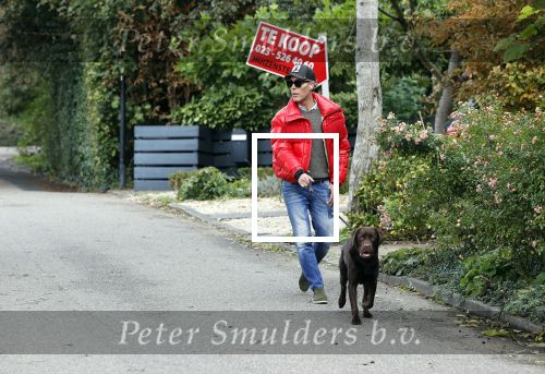Mijdrecht 9 oktober 2020
Rogier Smit woont tijdelijk bij Rachel hazes met zijn hond.