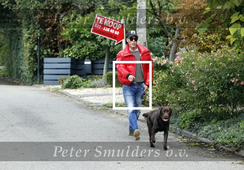 Mijdrecht 9 oktober 2020
Rogier Smit woont tijdelijk bij Rachel hazes met zijn hond.