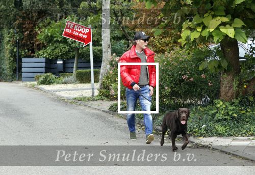 Mijdrecht 9 oktober 2020
Rogier Smit woont tijdelijk bij Rachel hazes met zijn hond.