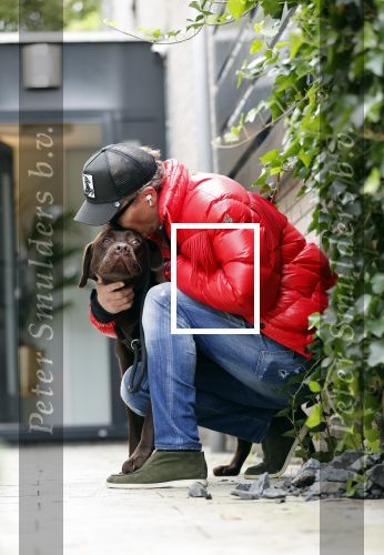 Mijdrecht 9 oktober 2020
Rogier Smit woont tijdelijk bij Rachel hazes met zijn hond.
