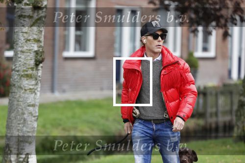 Mijdrecht 9 oktober 2020
Rogier Smit woont tijdelijk bij Rachel hazes met zijn hond.
