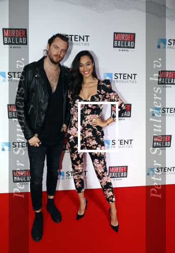 Gouda 12 oktober 2020
Premiere Murder Ballad in schouwburg Gouda.
Romy Monteiro met vriend Jasper Suyk