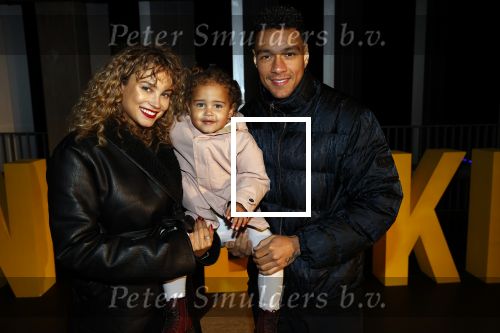 Amsterdam 29 oktober 2020
Presentatie schoenenlijn van Rose Bertram in smanewerking met Nubbik. Rose met dochter en vriend Gregory v d Wiel