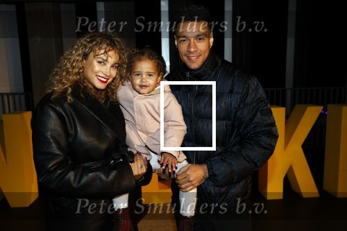 Amsterdam 29 oktober 2020
Presentatie schoenenlijn van Rose Bertram in smanewerking met Nubbik. Rose met dochter en vriend Gregory v d Wiel