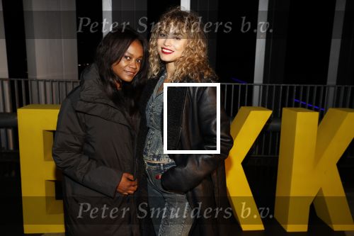 Amsterdam 29 oktober 2020
Presentatie schoenenlijn van Rose Bertram in smanewerking met Nubbik. Rose met haar moeder en vriendinnen
