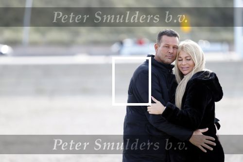 Scheveningen 22 oktober 2020
Samantha de Jong ( Barbie) hoogzwanger op het strand met partner Gerrit