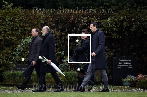 Naarden 8 oktober 2020
Begrafenis Jan des Bouvrie  op algemene begraafplaats Nieuw Valkeveen. Willem Hendriks met vrouw en zoon