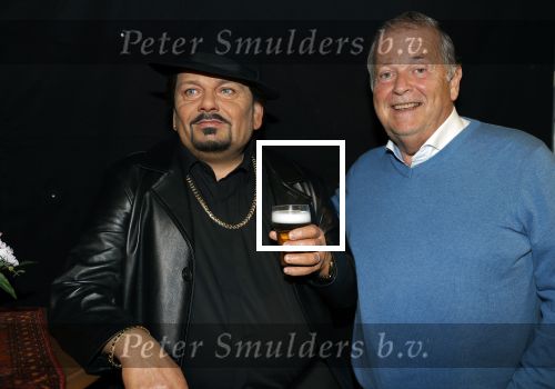 Amsterdam 8 oktober 2020
Beeld onthulling Andre Hazes sr bij madame Tussaud. Rachel en Andre Jr zijn allebei aanwezig. Wim Bohnen
