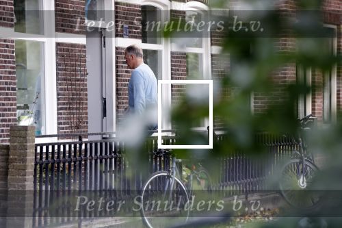 Amsterdam 4 oktober 2020
Wouter Bos bij zijn huis