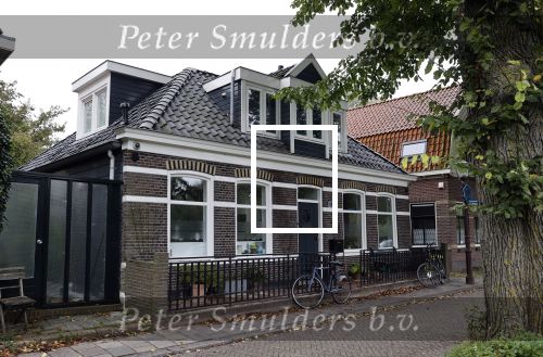Amsterdam 4 oktober 2020
Wouter Bos bij zijn huis