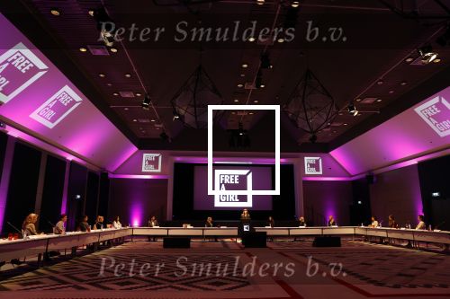 Amsterdam 5 oktober 2020
Bijeenkomst influencers inzake free a girl in hotel Krasnapolsky.