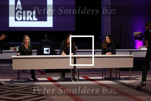 Amsterdam 5 oktober 2020
Bijeenkomst influencers inzake free a girl in hotel Krasnapolsky. Yolanthe Cabau