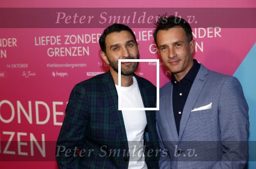 Amsterdam 11 oktober 2021
Premiere Liefde zonder grenzenin Tuschinski 
Adel Boudellah en Aram v d Rest