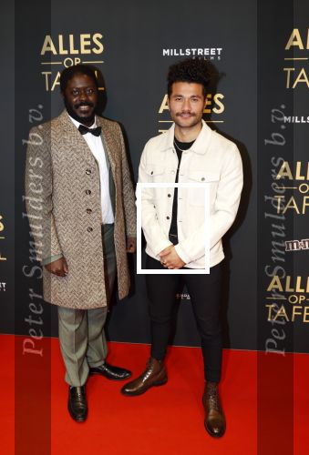 Amsterdam 1 november 2021
Premiere alles op tafel in het deLamar theater.
Andre Dongelmans en Alkan Coklu