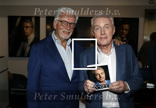 Amsterdam 18 oktober 2021
Boekpresentatie Andre v Duin geschreven door Bert Kuizenga . De presentatie vindt plaats in het DeLamar theater. Andre met jan Slagter Carolien tensen en Joop v d Ende